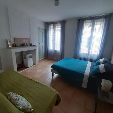 Apt En Luberon Appartement 3 Chambres Et Garage Privee Exterior photo